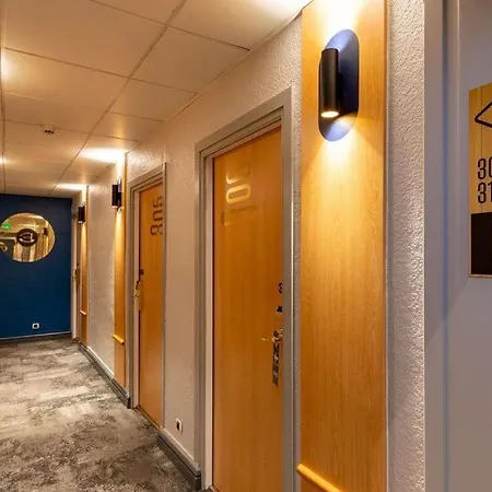 Hotel Ibis Centre Notre Dame 3*
